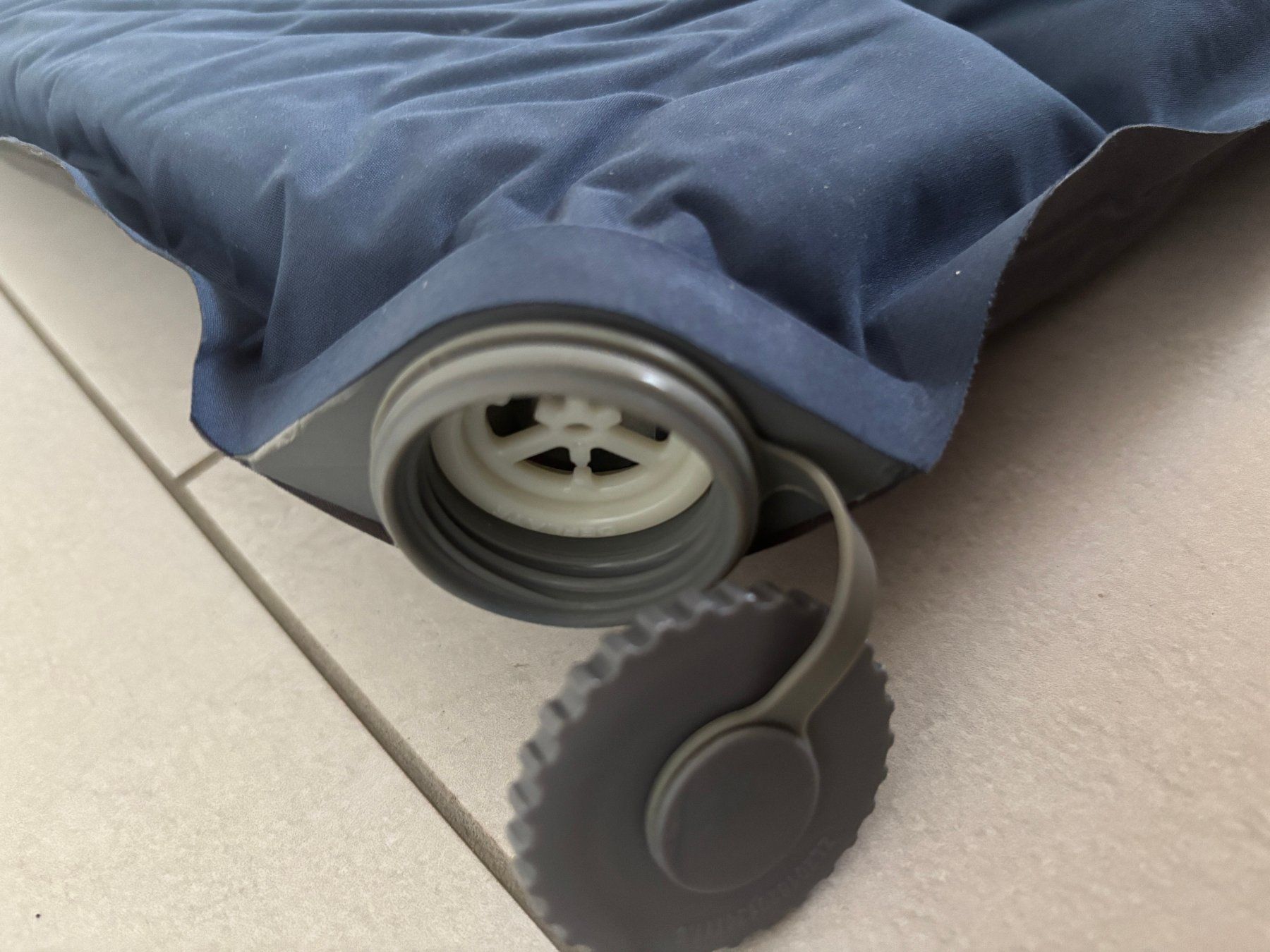 Matratzen: Matelas de camping autogonflant – Neu (gemäss Beschreibung) aus Crésuz von lygiroud 5