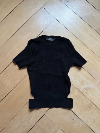 BERSHKA - cropped T-Shirt schwarz Cut Outs XS
