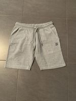 Short gris