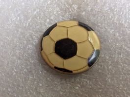 Ansteckpin 222: Fussball