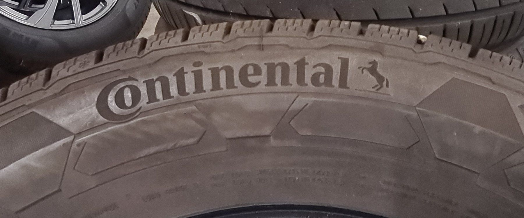 Pneumatici & Ruote complete: Vier Winterreifen 235/65R16C – Usato da Uetendorf venduto da ATA-Deals 5