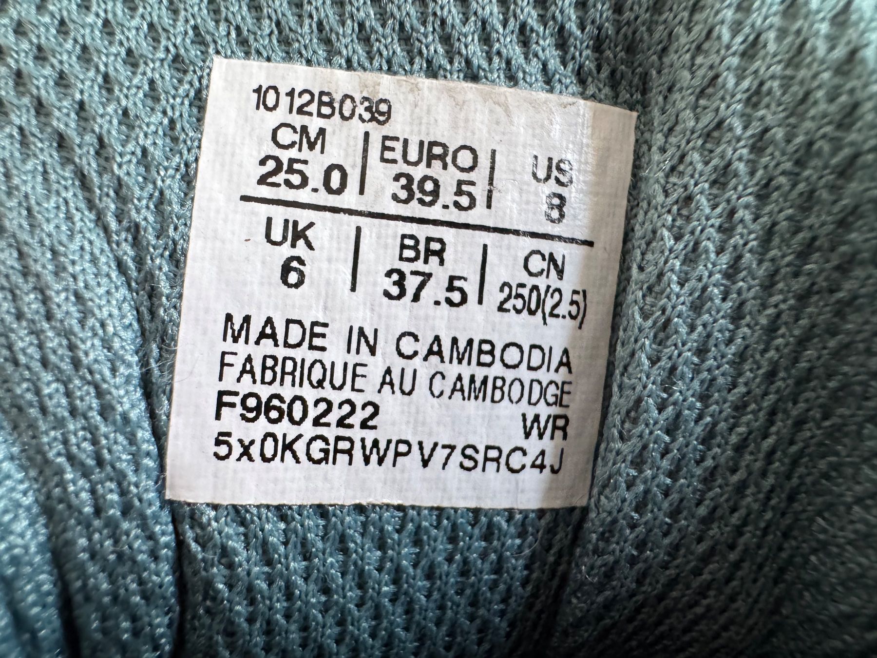 Asics Scarpe da donna: Asics Laufschuhe Gr 39.5 – Usato da Frauenfeld venduto da dilili 5