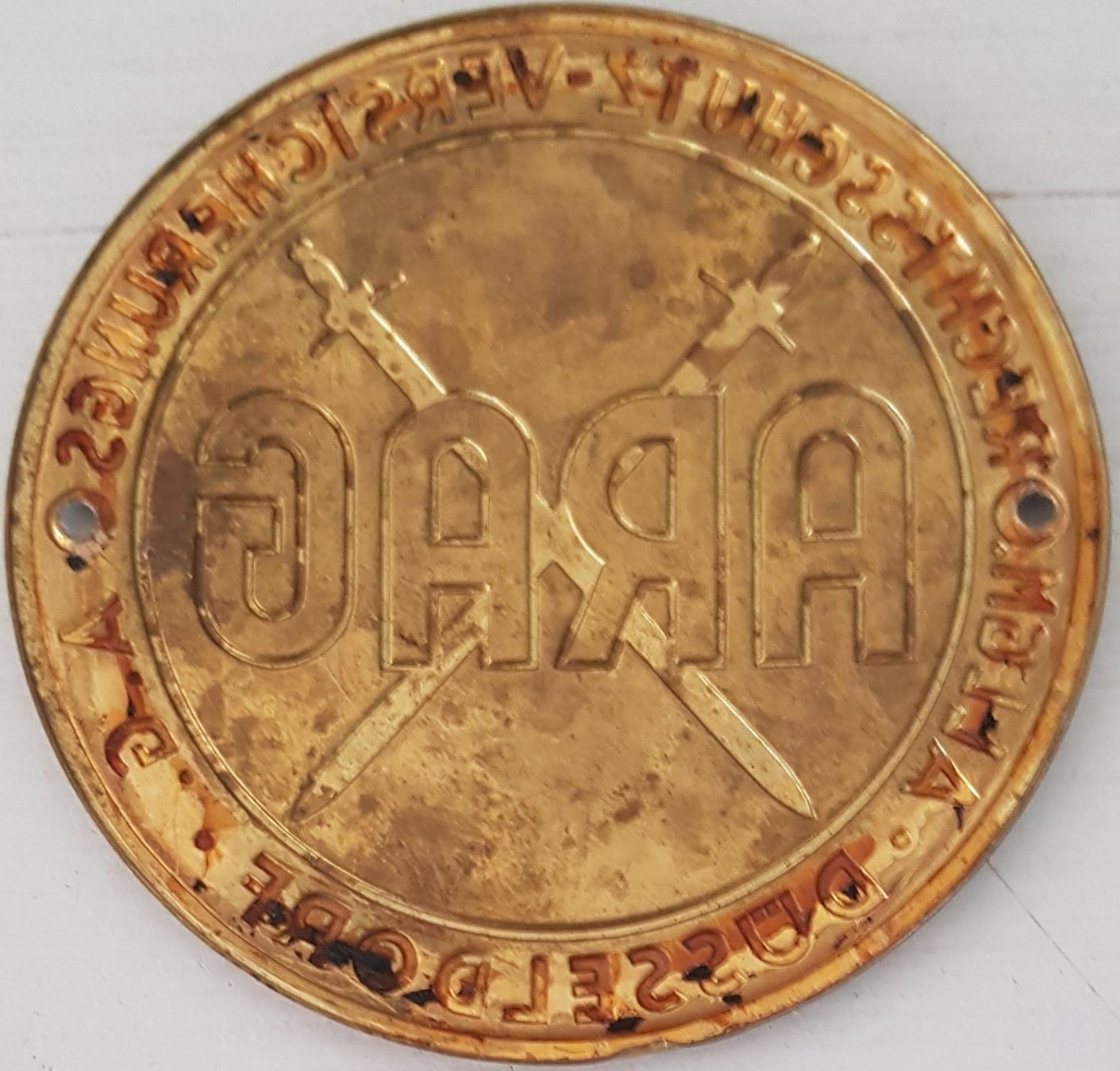 Placchette & Badge: Plakette ARAG – Usato da Neuchâtel venduto da Blondy_73 1