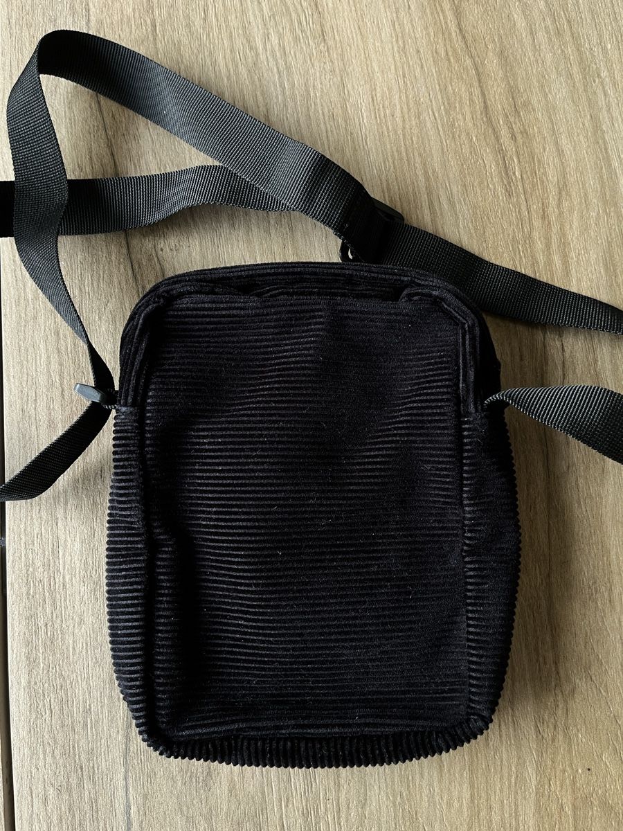 Carhartt Borse: CARHARTT wip flint shoulder bag – Nuovo (secondo la descrizione) da Zuzwil SG venduto da dieschnellemichelle 1