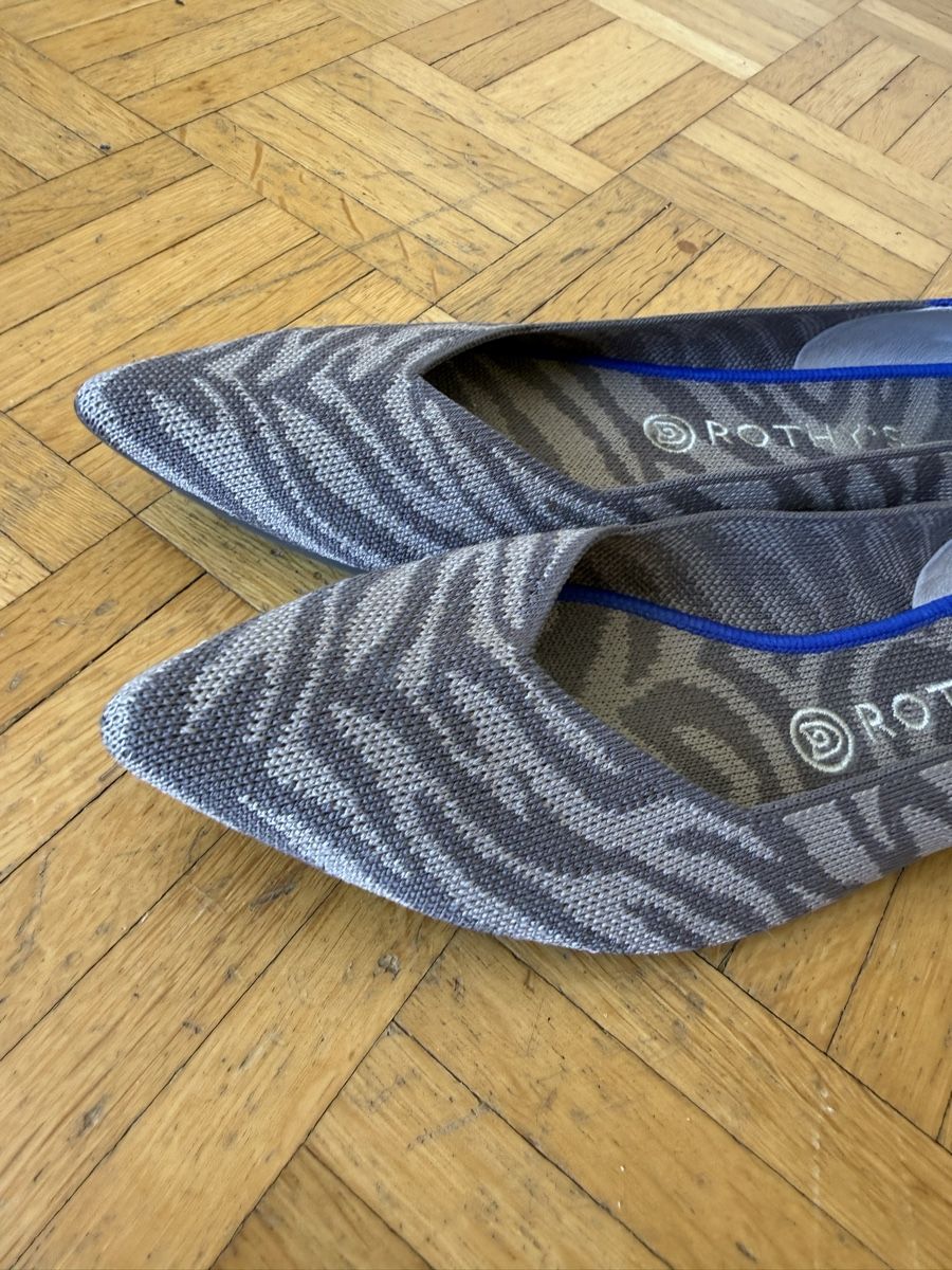 Damenschuhe: Waschbare Damenschuhe Rothy's Grösse 40.5 Zebra-Muster Grau – Gebraucht aus Remigen von lsp02 5