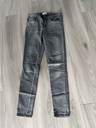 Graue Only Jeans, Grösse 33/32