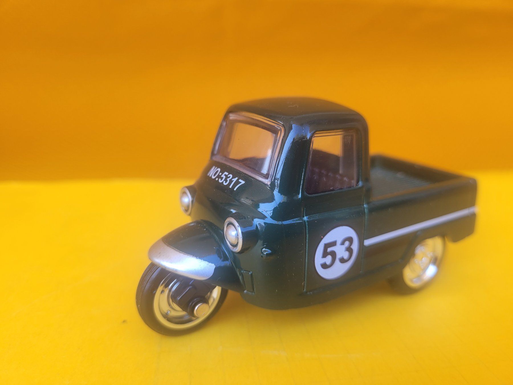 Volkswagen Voitures modèles: SH760A Sedan, env. 1:36 – Neuf (Voir description) à Domdidier par Bimbo57 7
