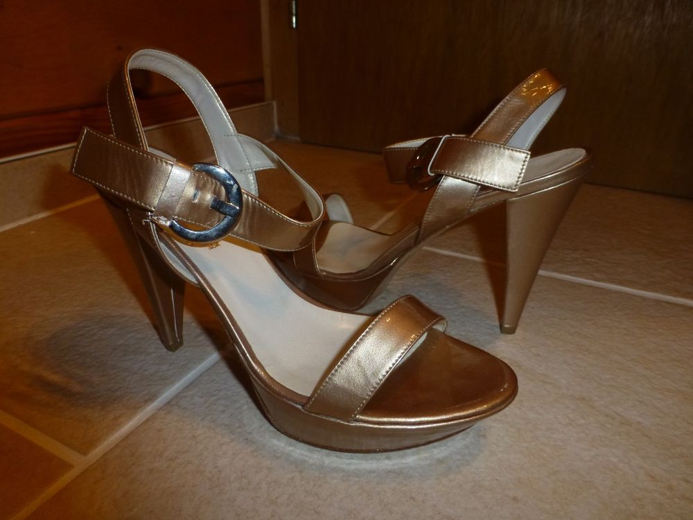 Splendide sandalettes cuir dorées T 38-38.5 | Kaufen auf Ricardo