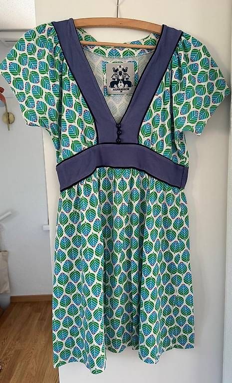 Alprausch Vestiti: Alprausch. Kleid mit Muster. Gr. M. – Usato da Zürich venduto da Sunnyflower97 2