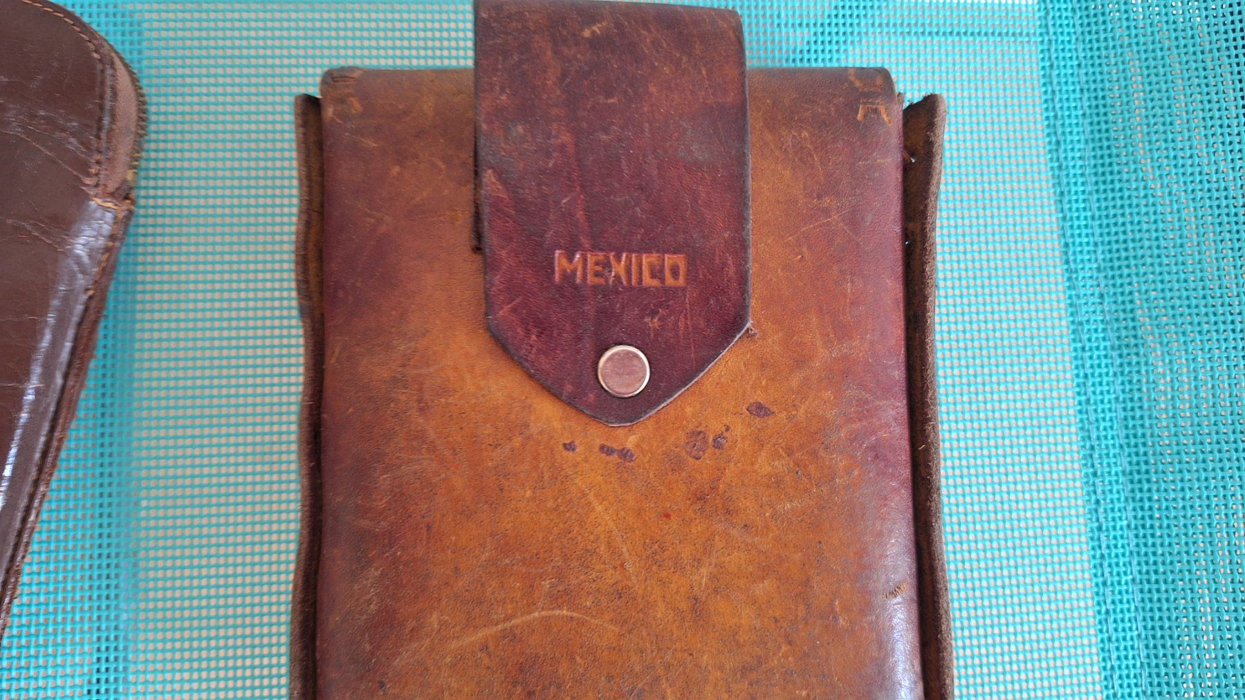Taschen: 2 alte Lederetuis – Gebraucht aus Dornach von majo8689 4