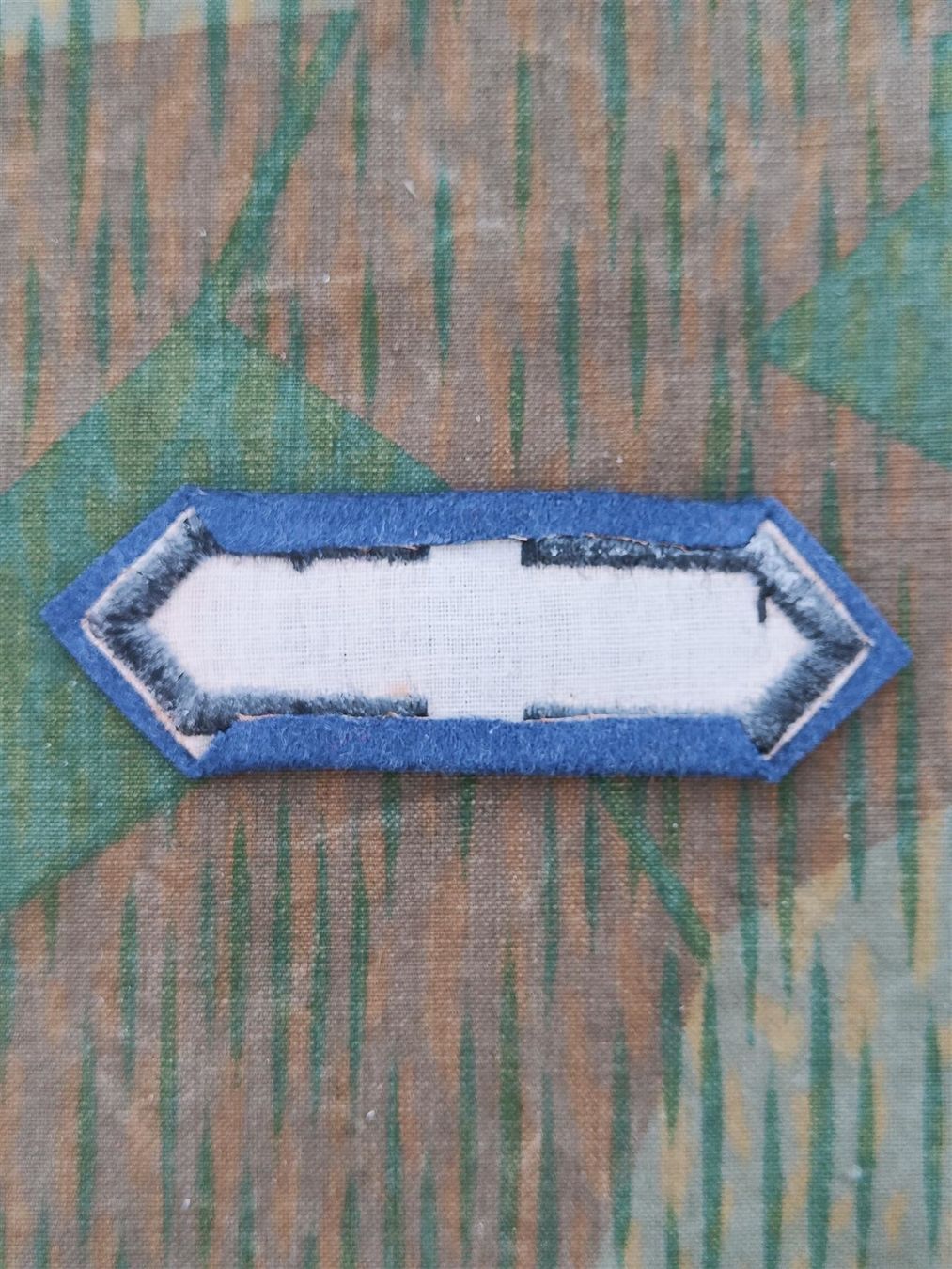 Uniformen: Ärmelpatte Seitenwinkel Ord. 1926 – Gebraucht aus Bauma von SwissMilitaria 1