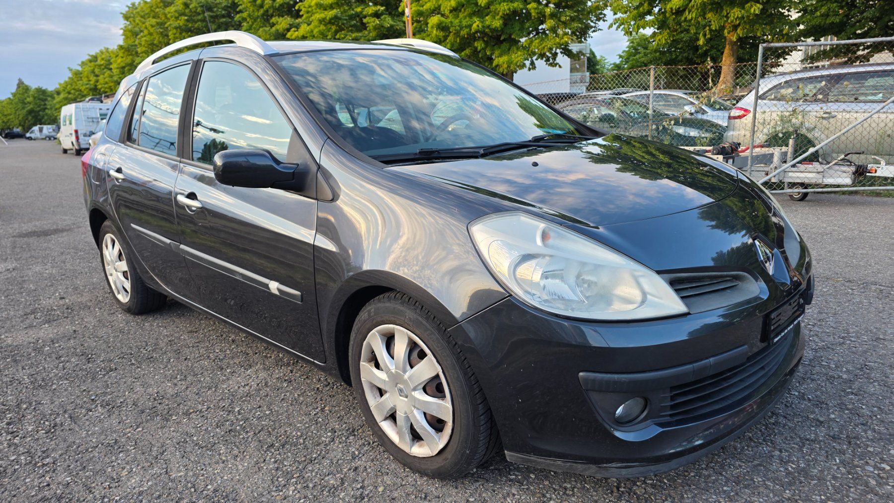 Renault Autos: Renault Clio 1.6 16V – Gebraucht aus Arbon von Tropxe. 1