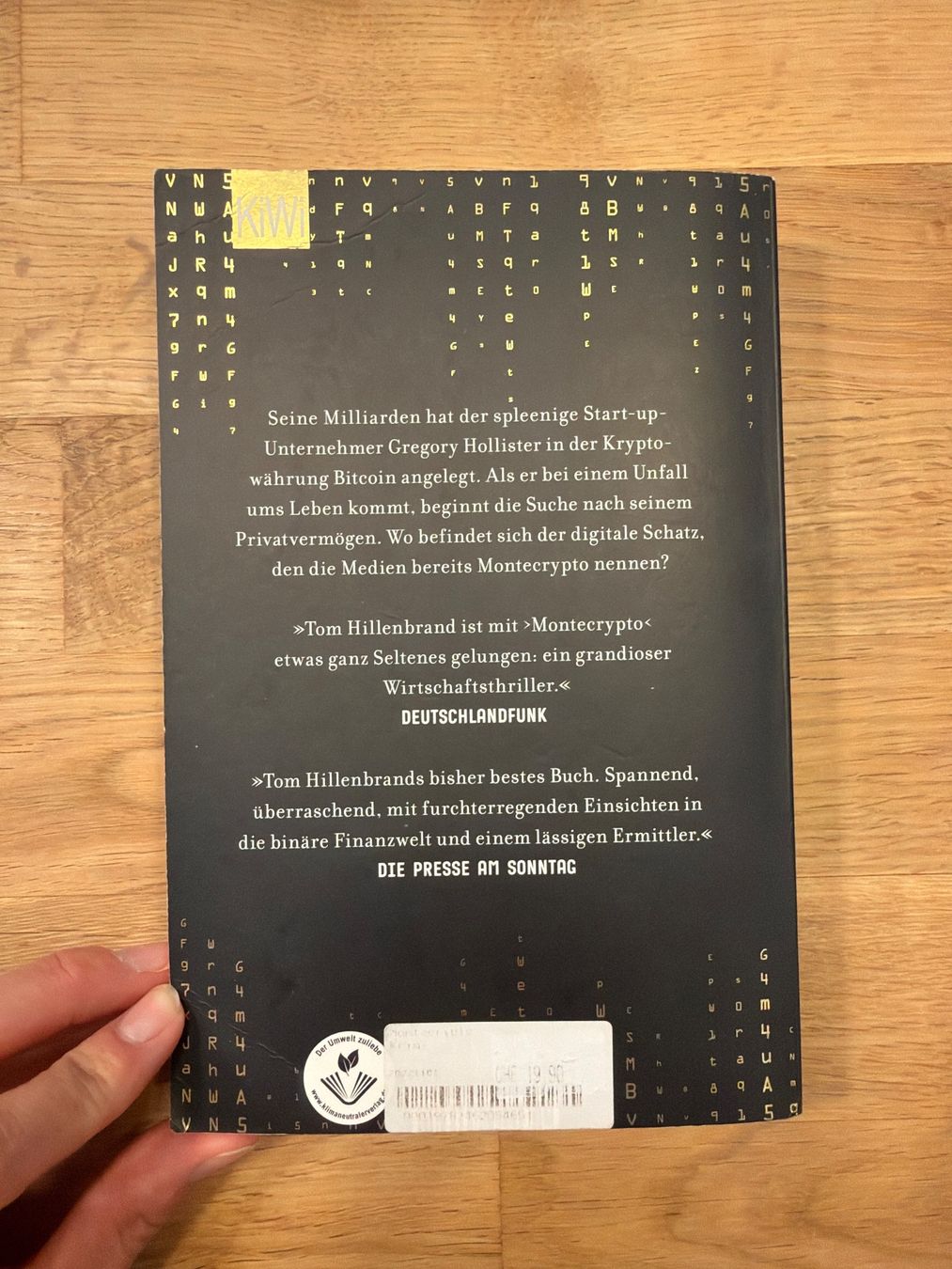 Livres: Buch Montecrypto Tom Hillenbrand – D'occasion à Brunnen par Moona22 4