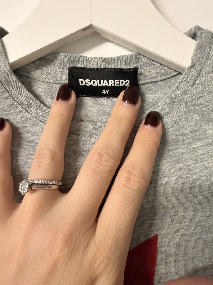 Dsquared2 Camicie, T-shirt & Polo: Dsquared Jungen T-Shirt, Gr. 3-4J – Usato da Frenkendorf venduto da banemk12 1