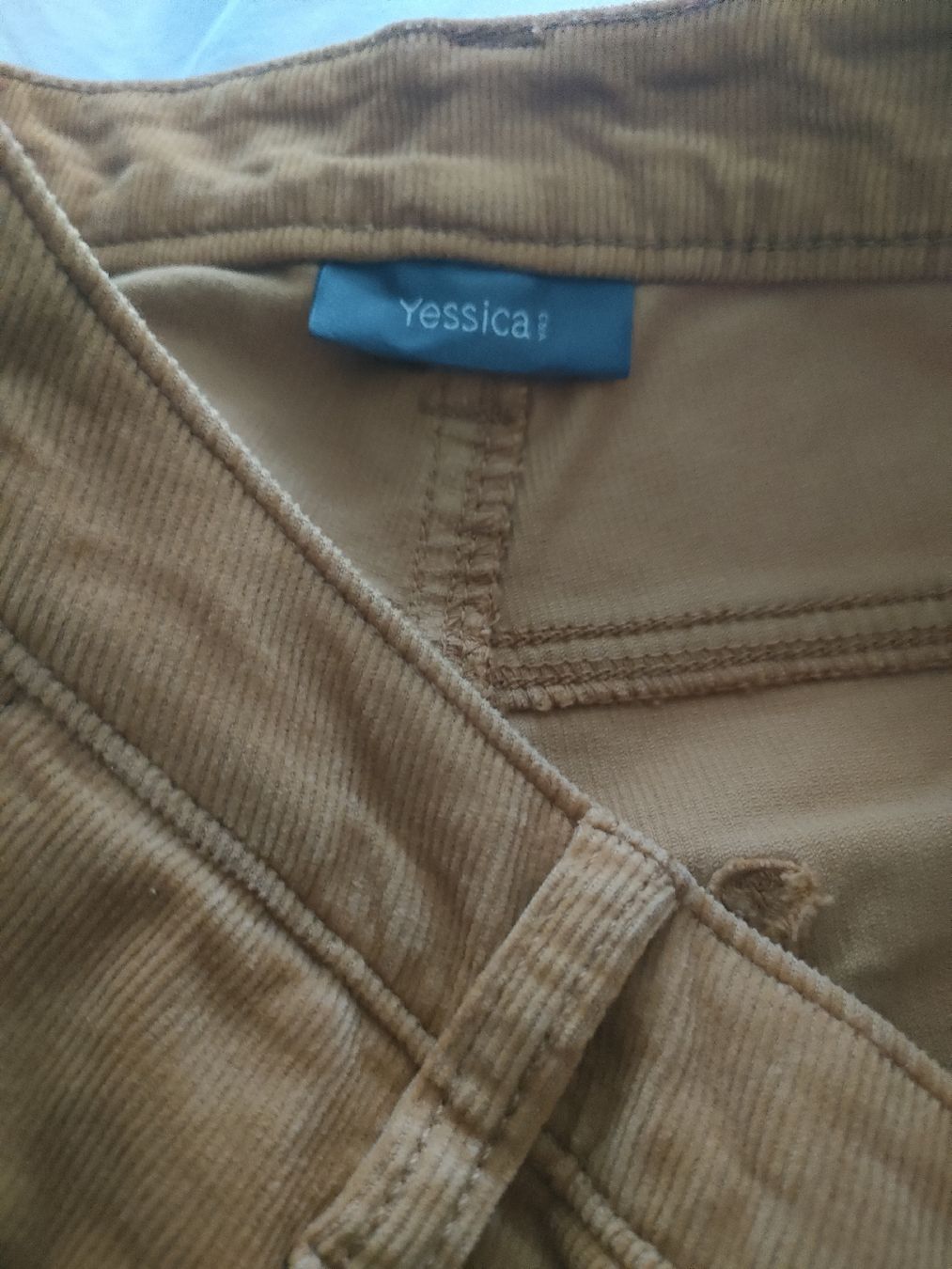 Pantaloni: Cord Hose Yessica – Usato da Brugg AG venduto da Mashaba 6