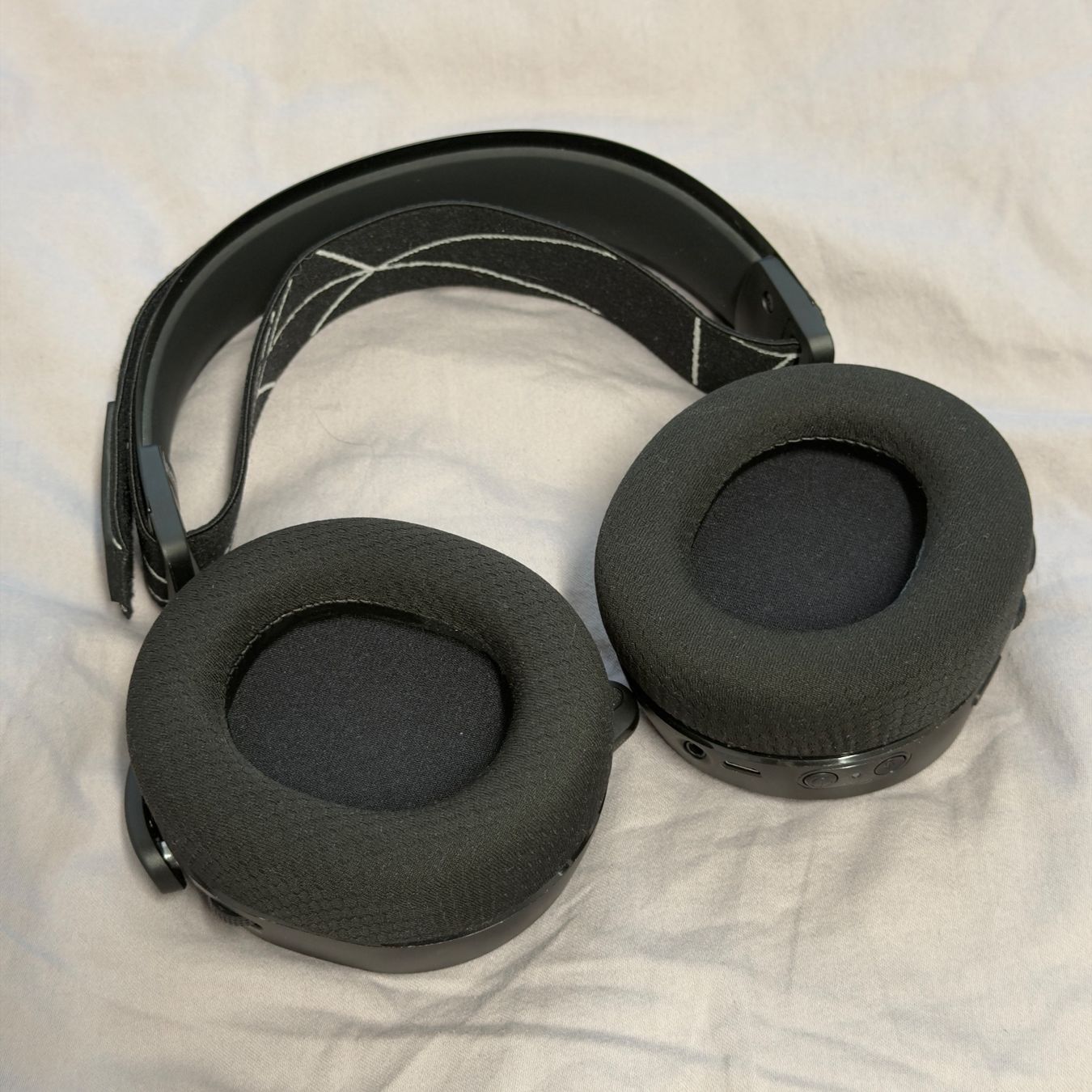 Steelseries Kopfhörer: SteelSeries Arctis 9 Wireless - PC-Gaming-Headset – Gebraucht aus Wölflinswil von sir_w9lr 2