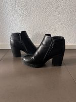 Schwarze Stiefeletten (Marke Refresh / Gr. 38) - Top Zustand
