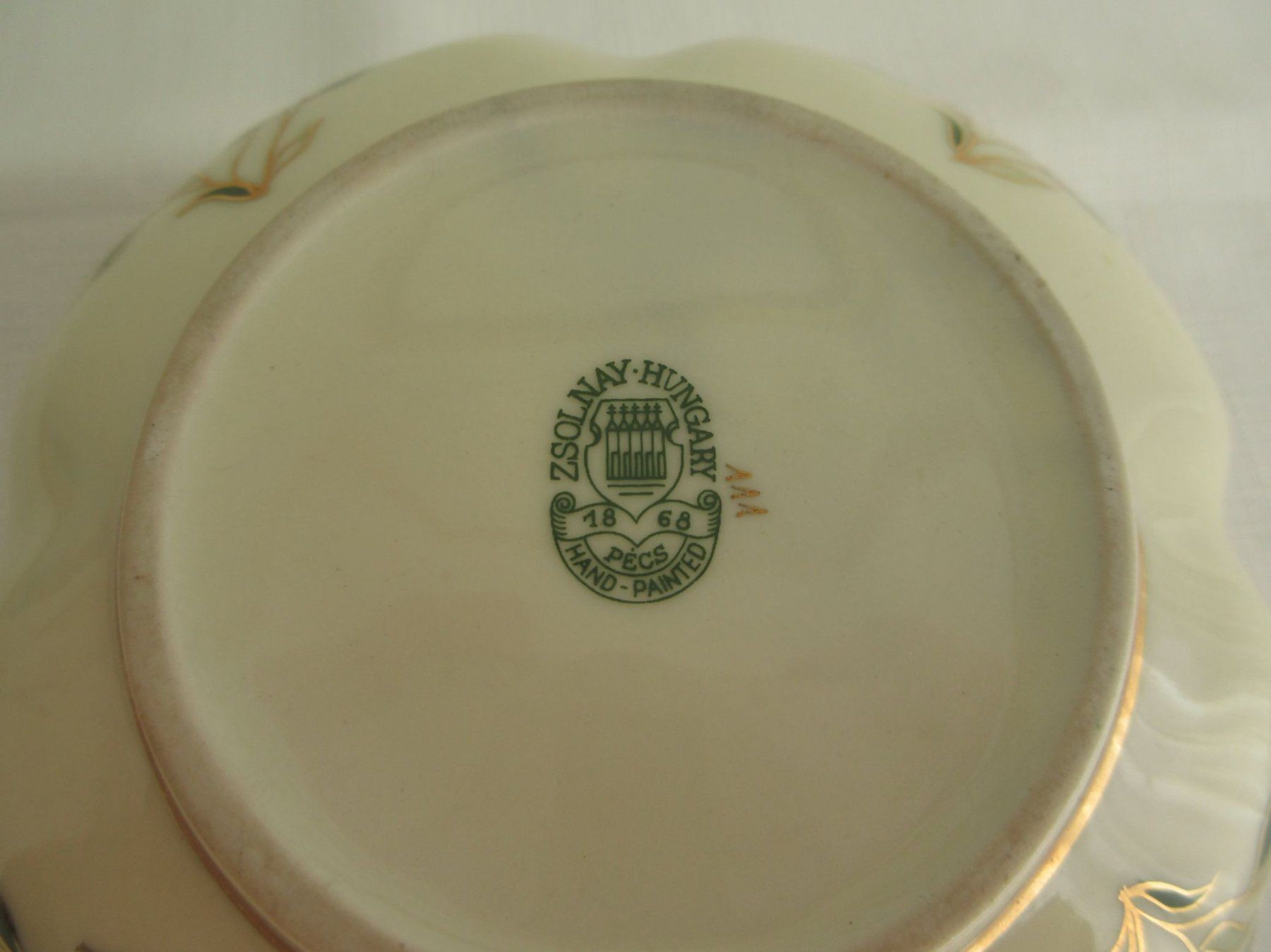 Piatti di portata: Schale von Zsolnay / Ungarn, "Tomatenschale" – Usato da Binningen venduto da Oldfashion 5