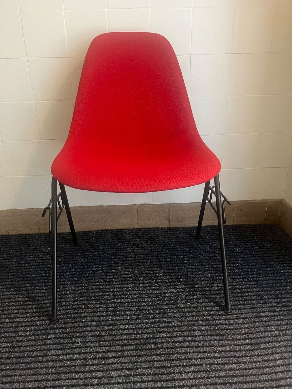 Eames Stühle: Vitra Eams Side Chair – Gebraucht aus Zürich von Luftibus01 2