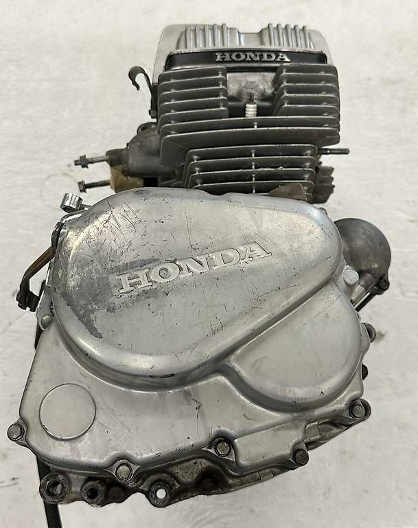 Motori: Honda CM 125 JC05 Motor – Usato da Balgach venduto da grxb