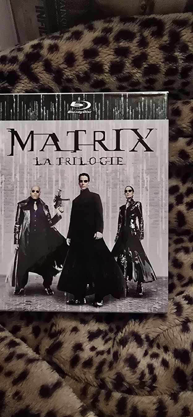Alle DVDs: matrix – Gebraucht aus Onex von kar_7dth
