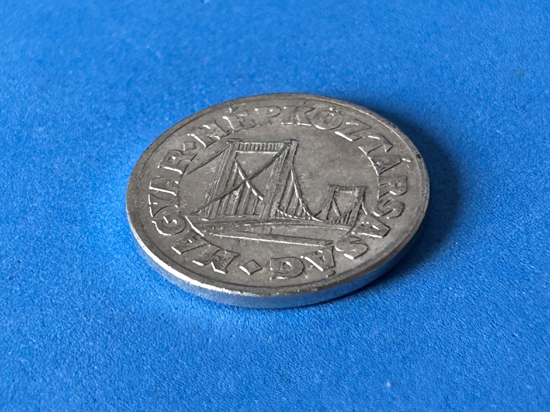 Tutti le monete: Hungary 50 Filler 1985 – Usato da Corcelles NE venduto da AJKader 9