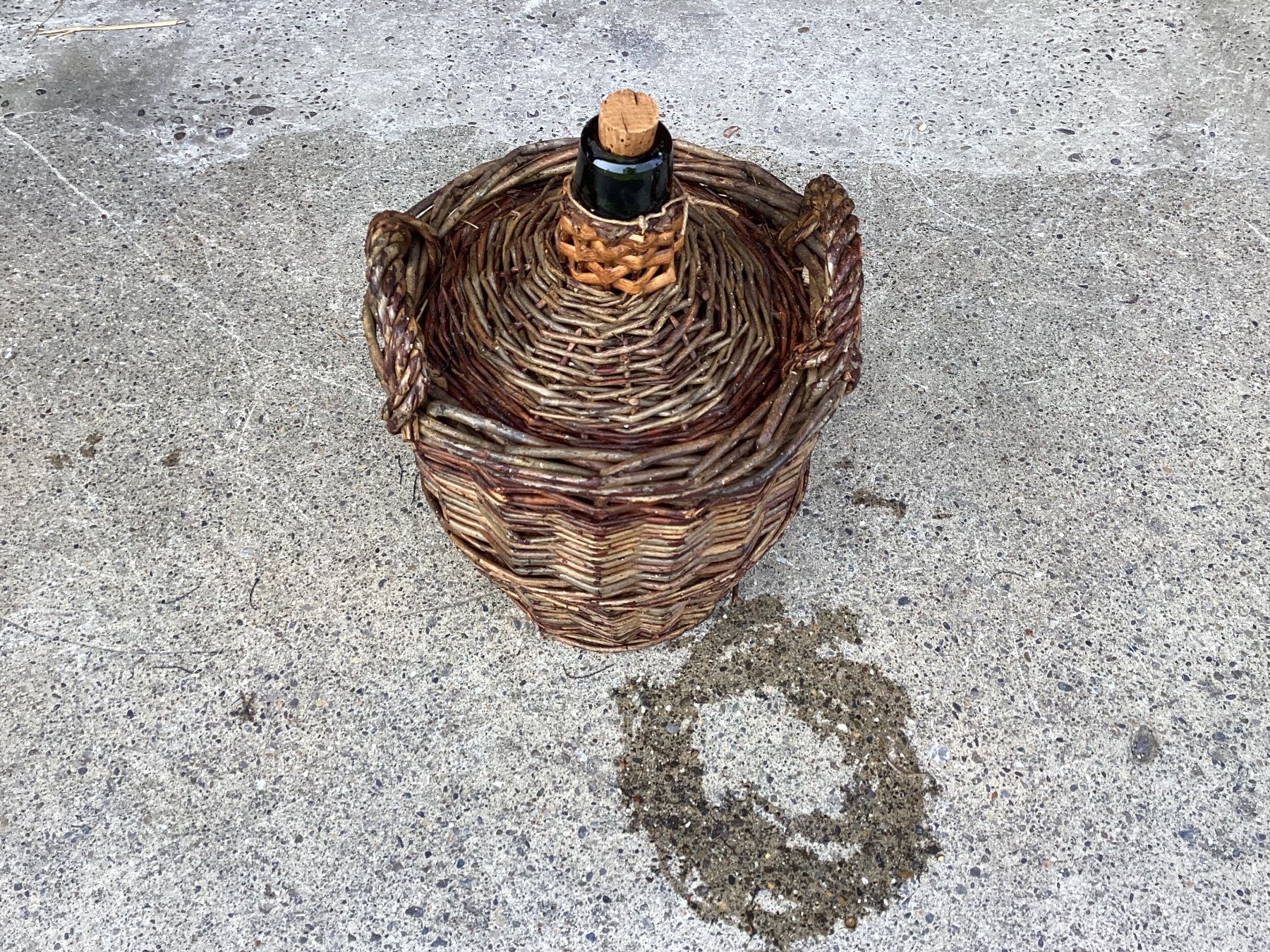 Bottiglie: Korb- Schnapsflasche, für Schnaps oder zu Dekoration – Usato da Mörschwil venduto da Monzar 2