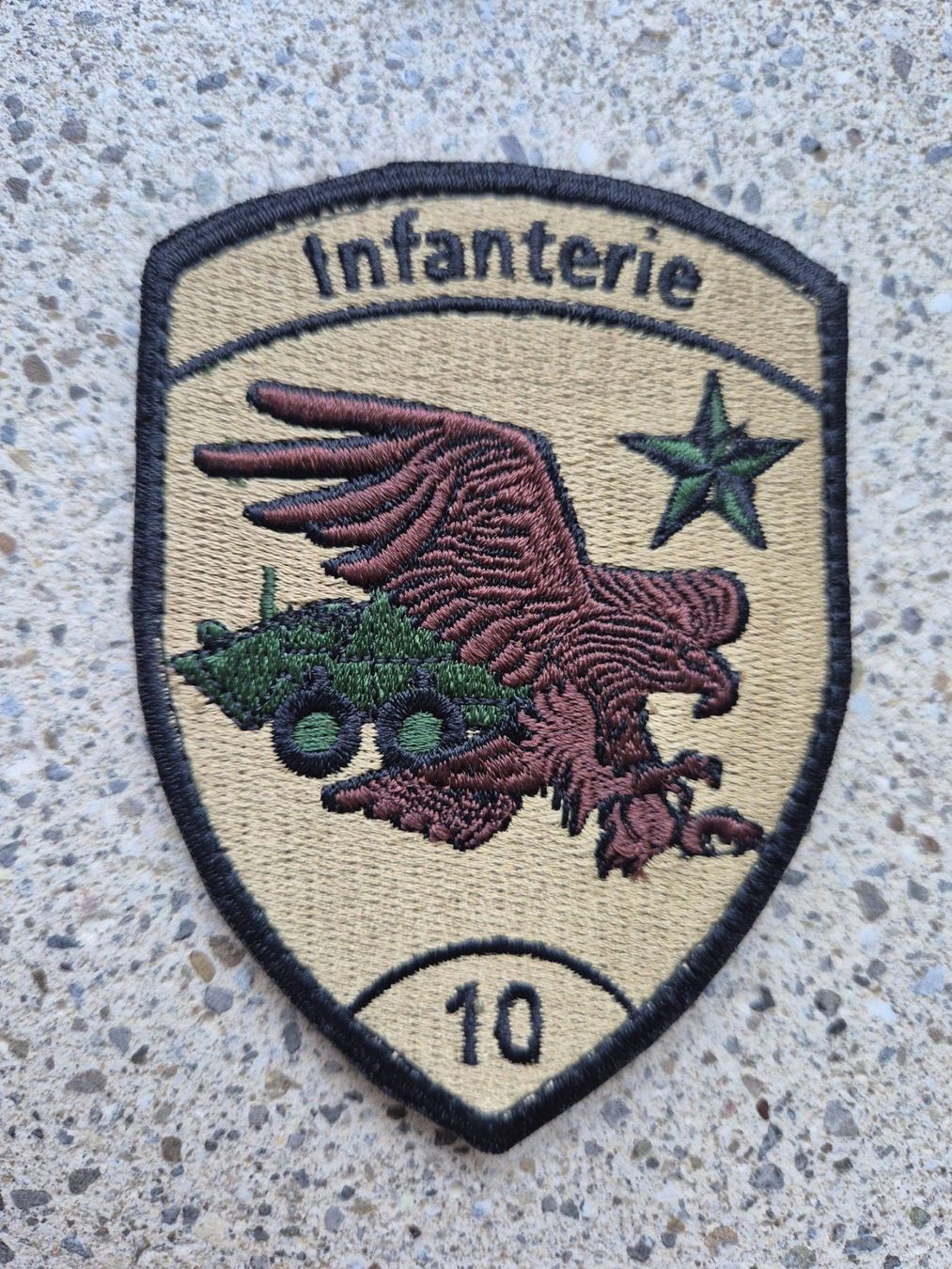 Schweizer Armee Placchette & Badge: *** Badge Infanterie 10 mit klett *** – Usato da Riedholz venduto da fr_sIruP