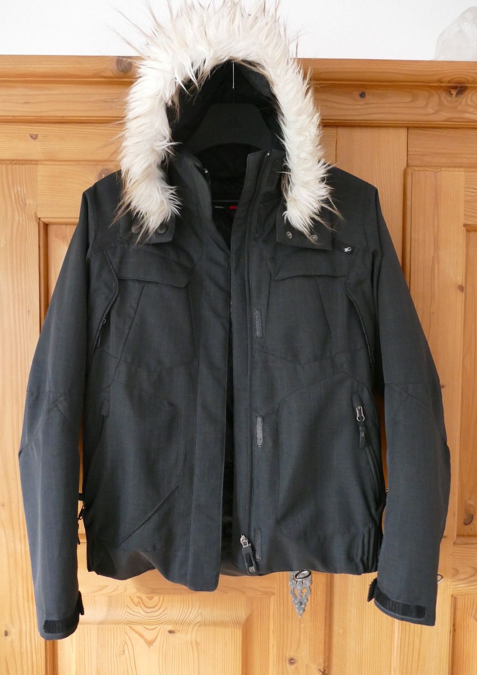 Spyder Jacken: Spyder Jacke Damen 38 – Gebraucht aus Ennenda von maro09 8