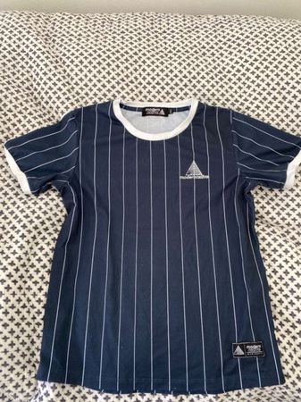 T-Shirt Gr 152