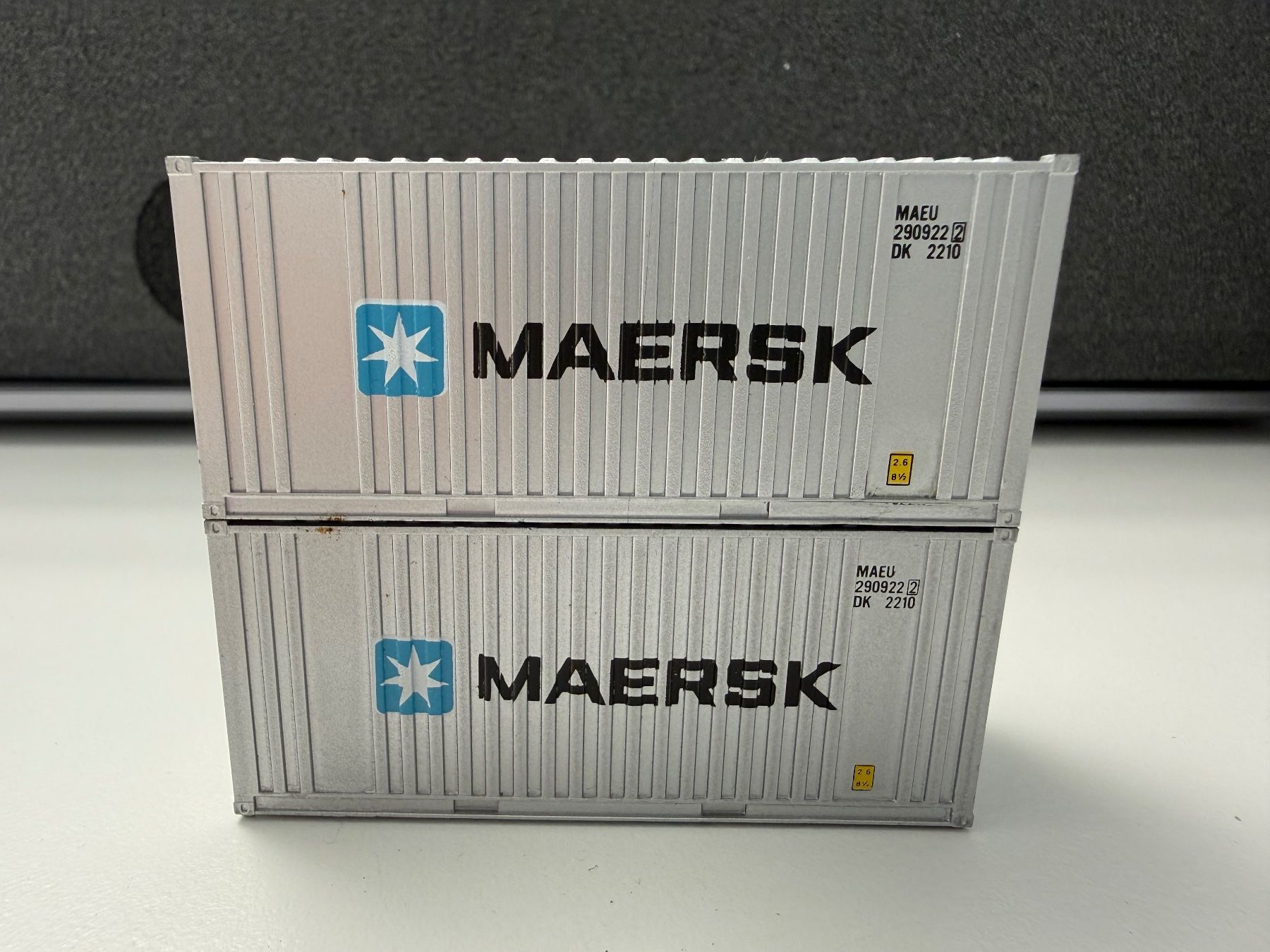Brekina Modellini di ferrovie: Walthers 2x 20Ft. Container Maersk / HO – Usato da Jonschwil venduto da sutfra12