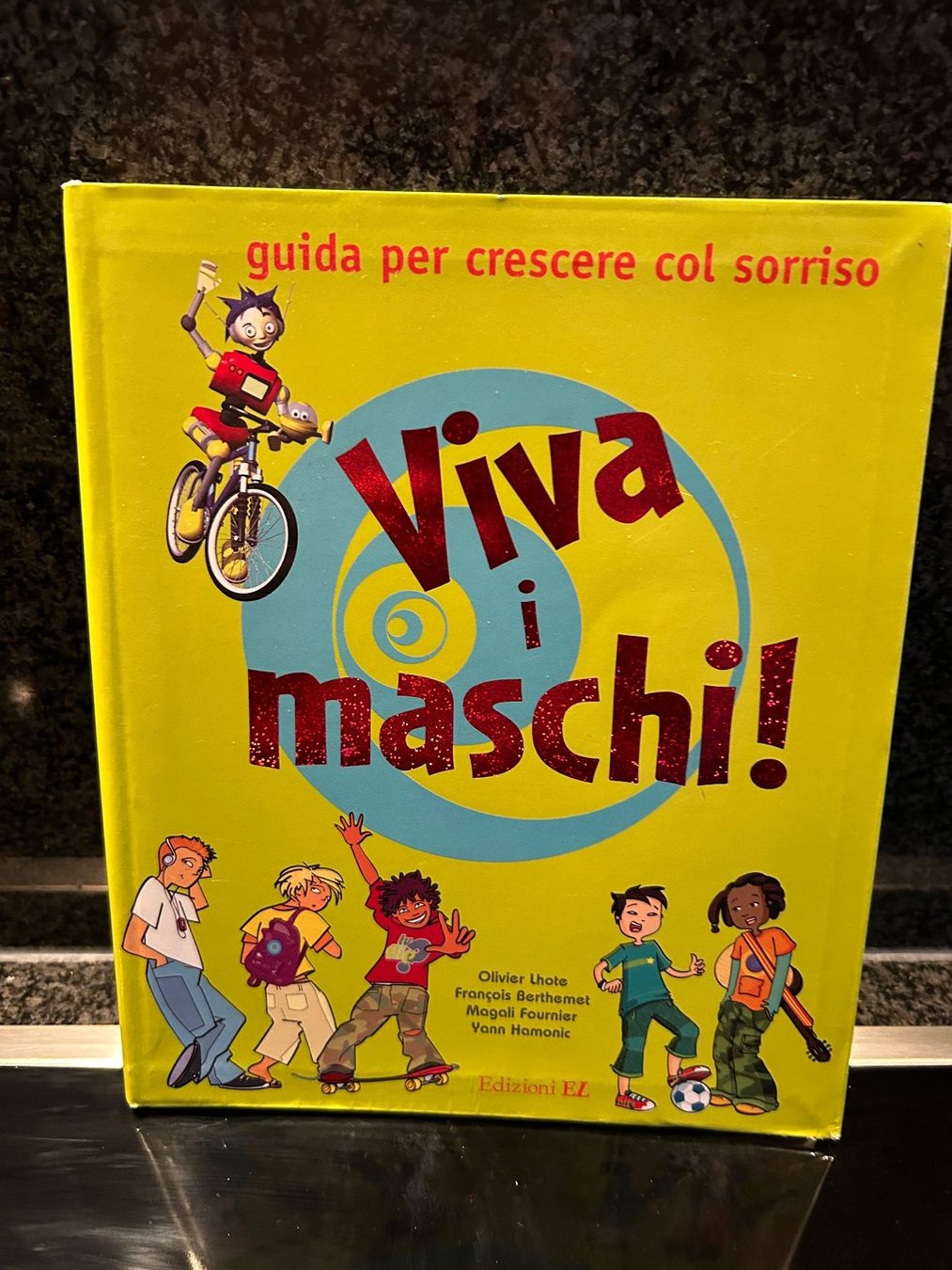 Libri: Viva i maschi + 9 anni – Nuovo (secondo la descrizione) da Arbedo venduto da nadia1973