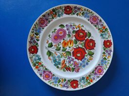 ungarischer, handbemalter Blumenteller von Kalocsa