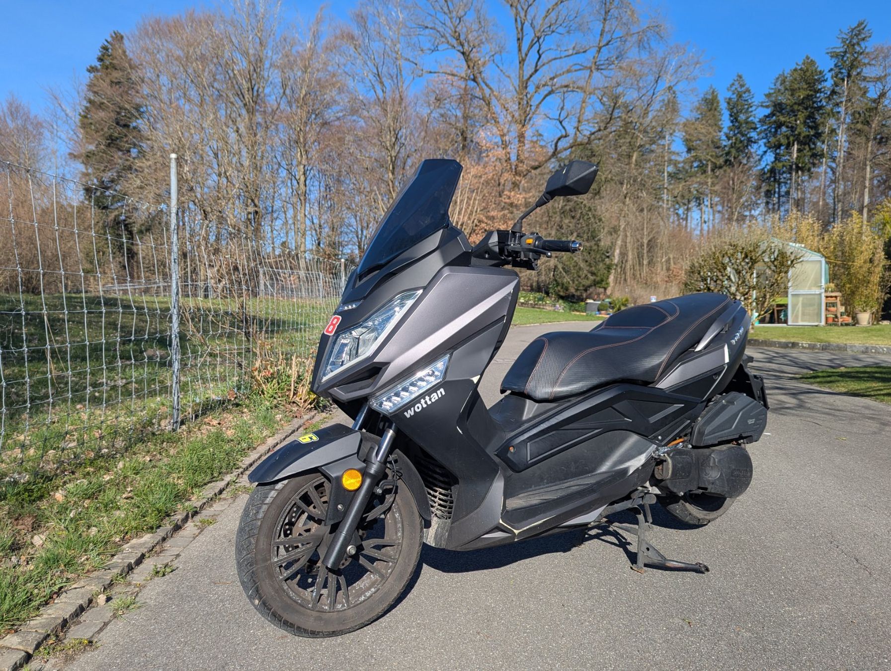 Scooters: Wottan Storm 125 – D'occasion à Herrenschwanden par nin_st7h