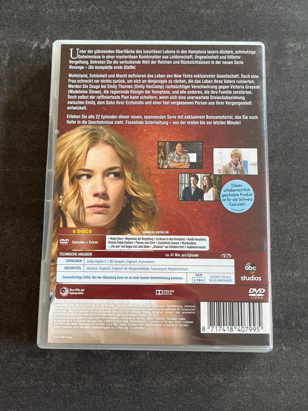 Tutti i DVDs: DVD Revenge 1. Staffel – Usato da Aarau venduto da Swifty03 1