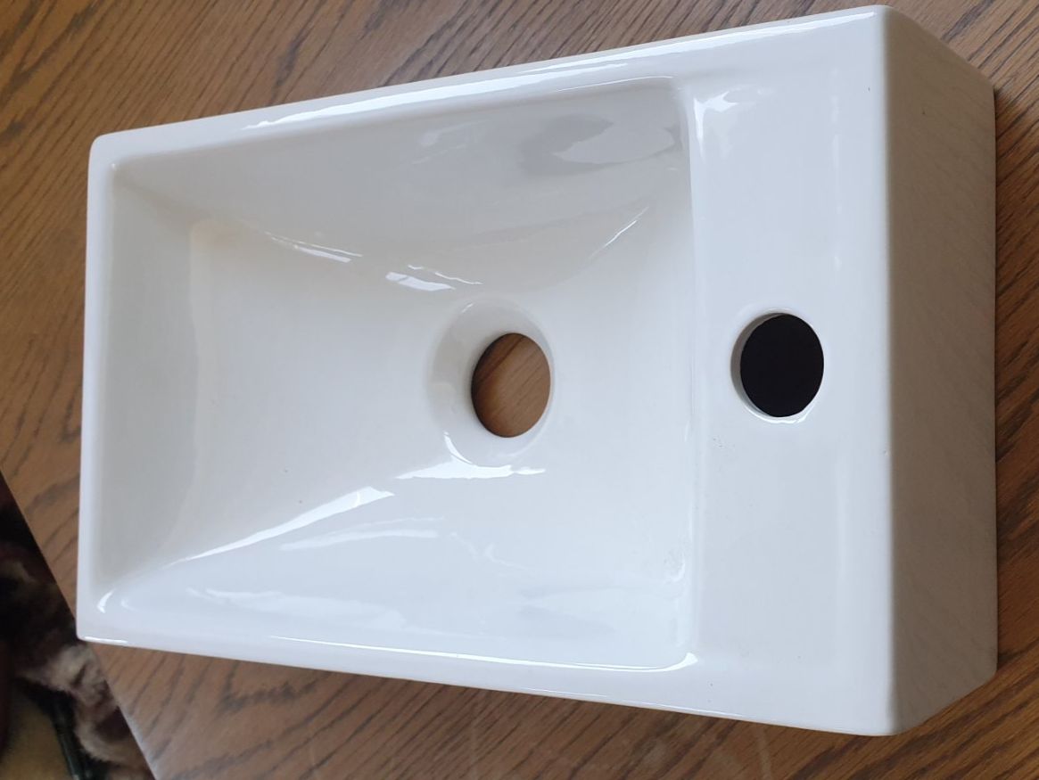Lavabi & lavandini: Waschbecken / Lavabo – Nuovo e nell'imballaggio originale da Müllheim Dorf venduto da Linus18 2