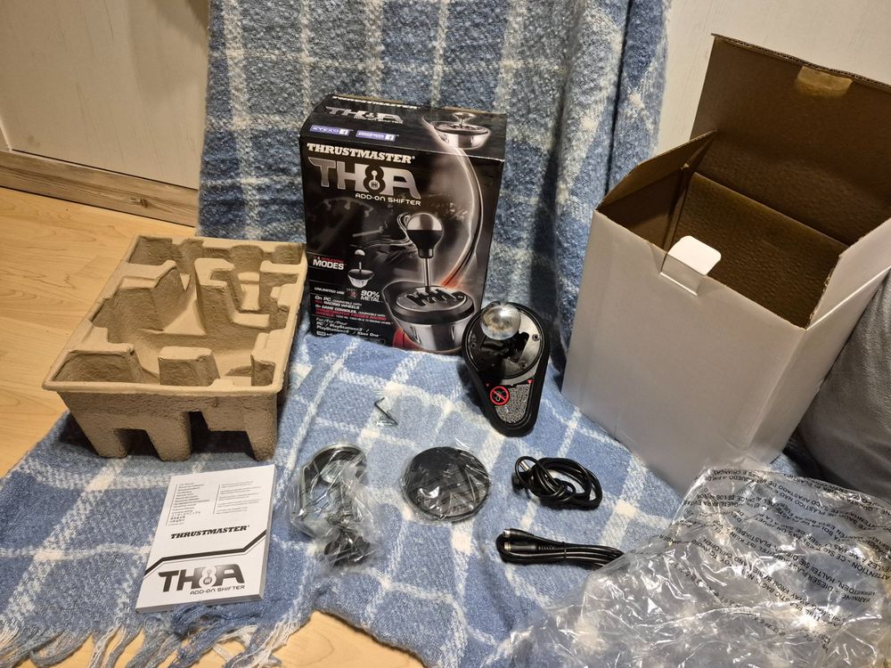 THRUSTMASTER TH8A ADD-ON SHIFTER (Gebraucht) in Niederuzwil für CHF 100 ...