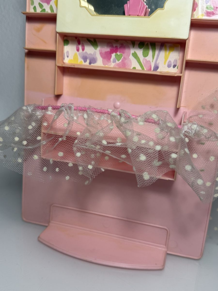 Bambole: BARBIE VINTAGE BEDROOM 1993 – Usato da Bedano venduto da VBimby 2
