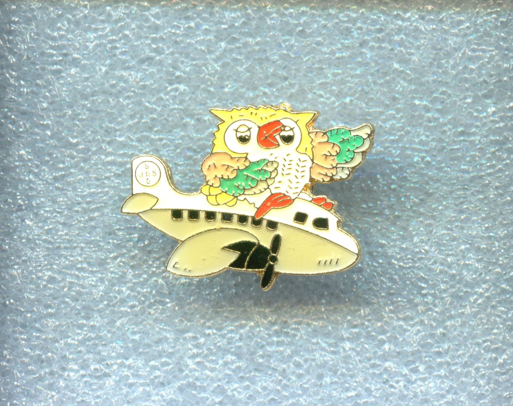 Placchette & Badge: UBS Bank  EULE  FLUGZEUG – Usato da Winterthur venduto da Sammleroase