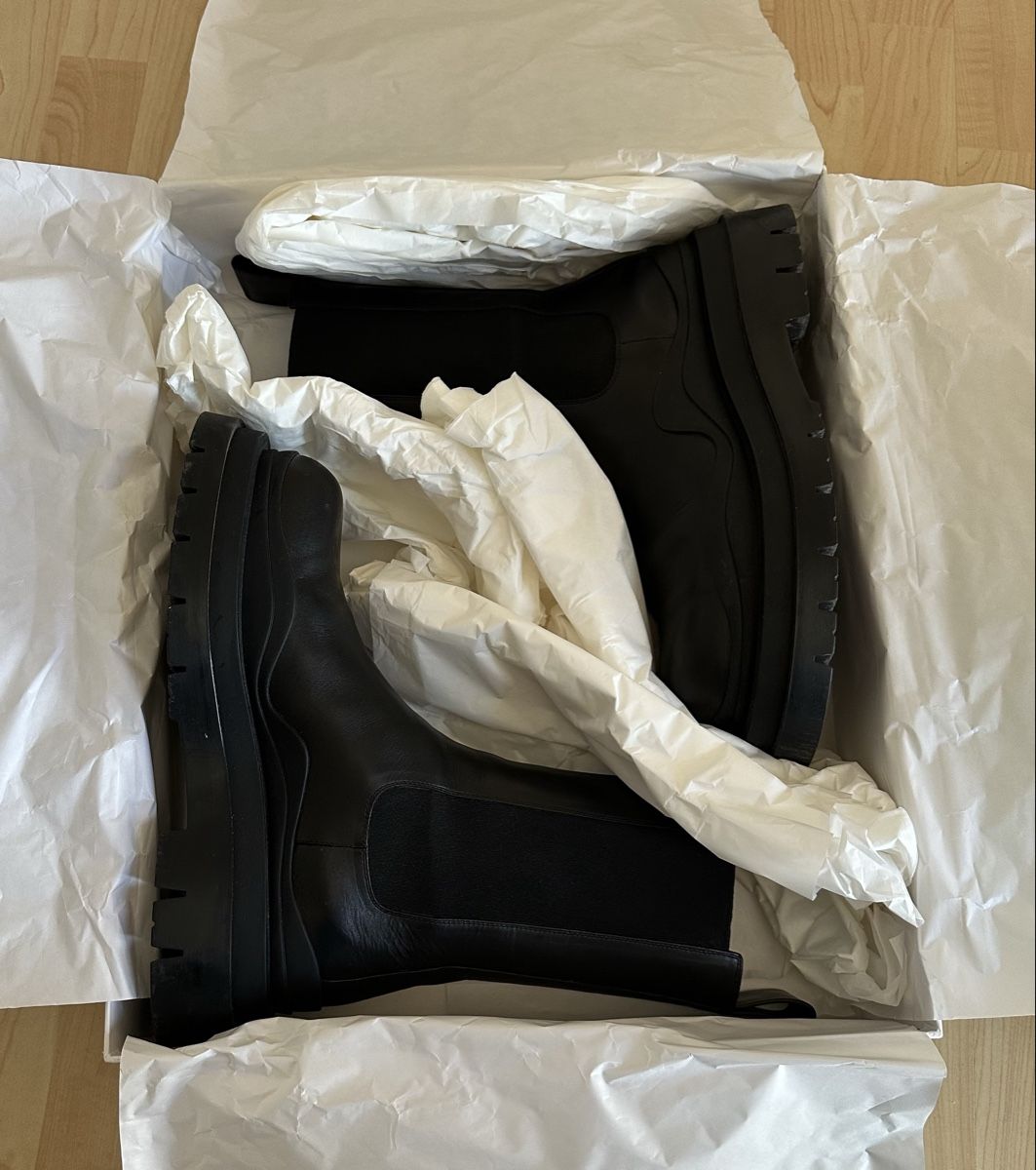Bottega Veneta Scarpe da uomo: Bottega Veneta Tire Boots 44 – Nuovo (secondo la descrizione) da grenchen venduto da Vykon 3