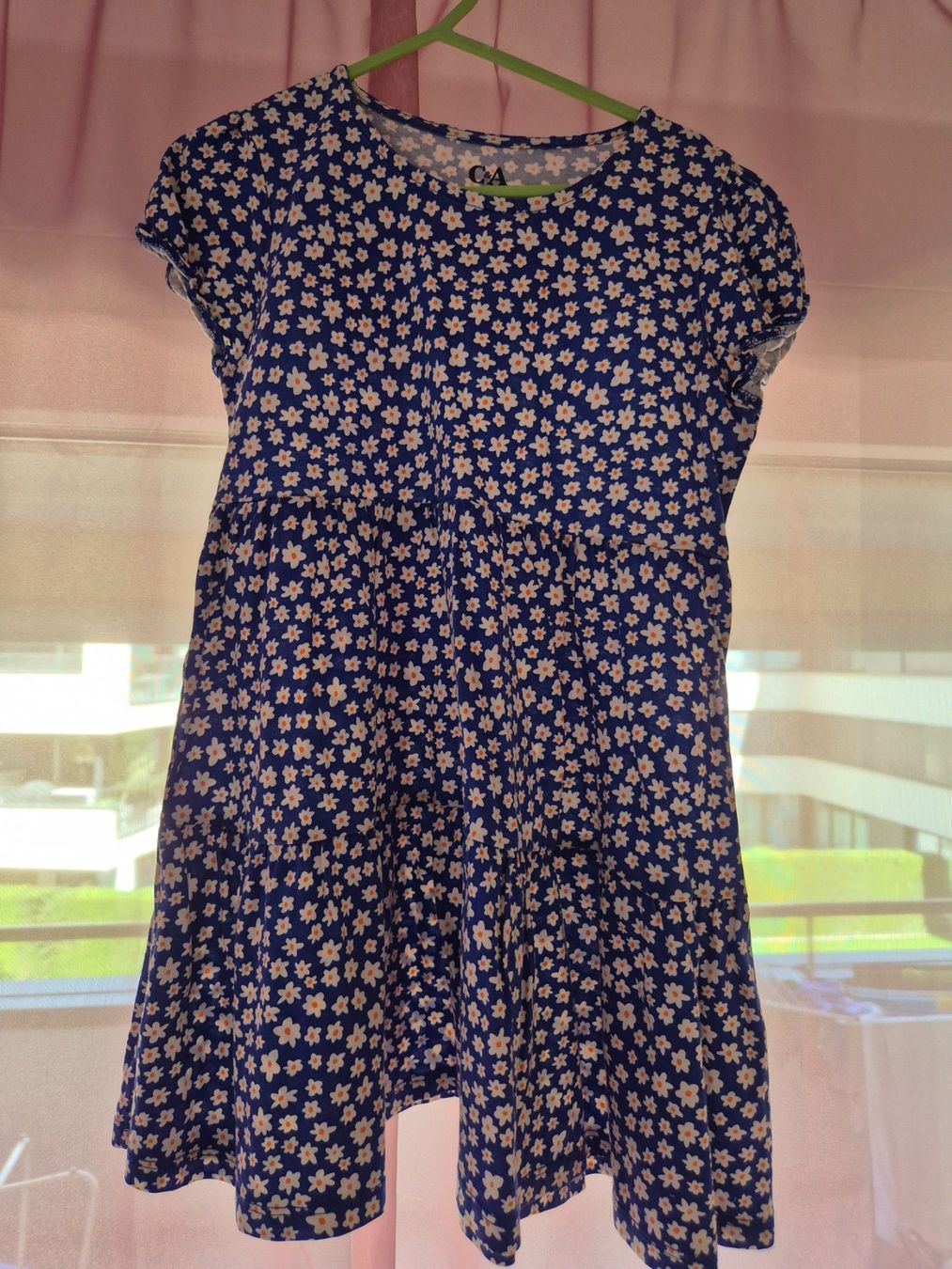 C&A Lotti & Set di vestiti: 3x Kleider, Grösse 116 – Usato da Altendorf venduto da MiriCaj 2