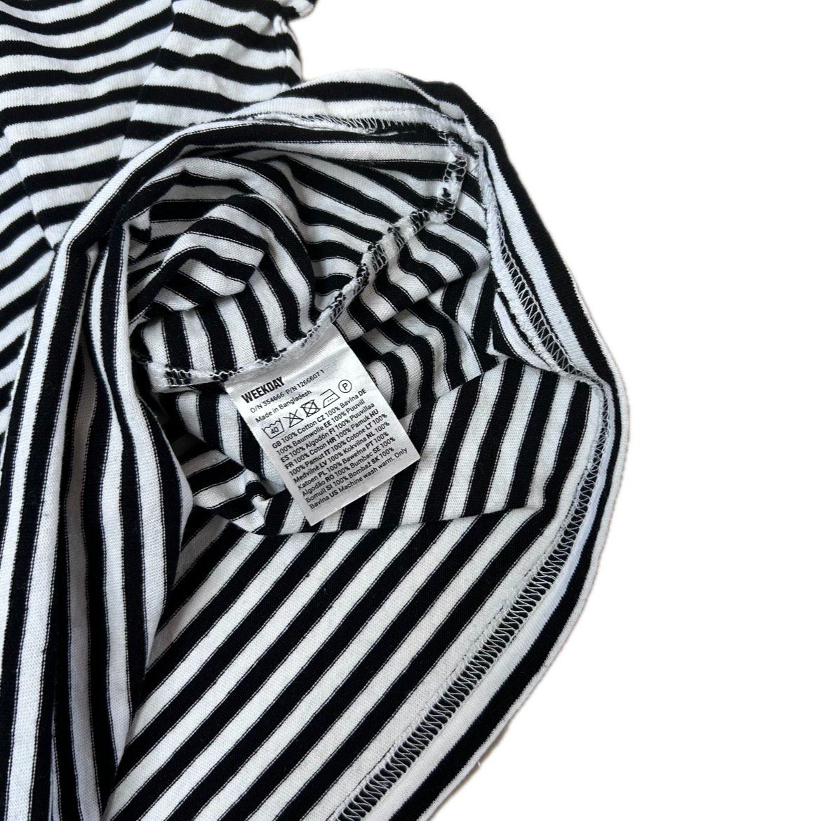 Weekday T-shirt: Weekday T-Shirt with Stripes – Nuovo (secondo la descrizione) da St. Gallen venduto da look-twice 6