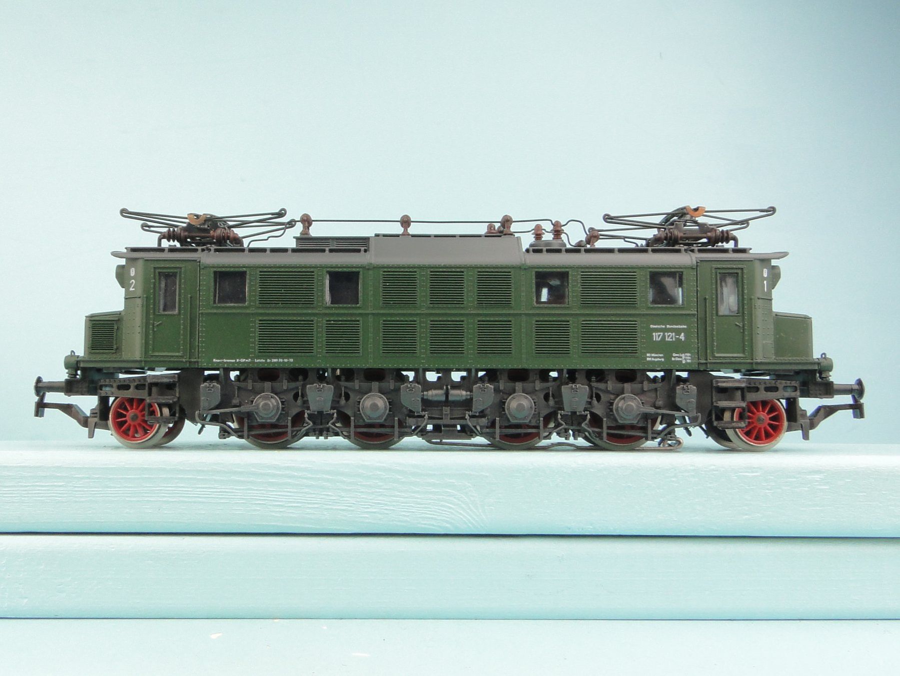 Rivarossi Trains électriques: Rivarossi H0 DB BR 117 – D'occasion à Bülach par cann11 9
