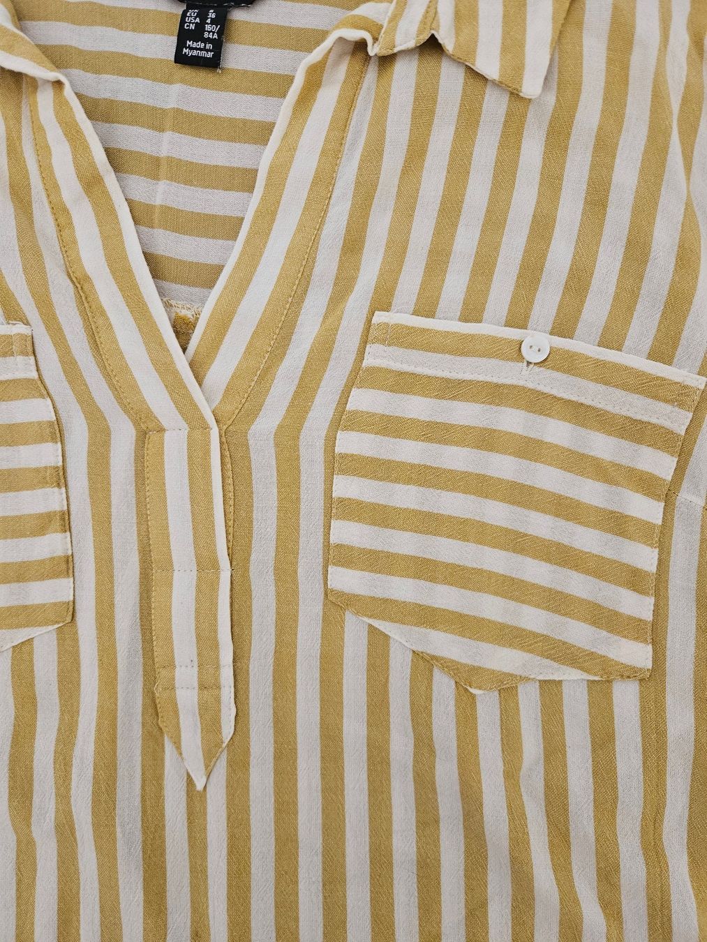 Blusen: Weiss-gelb gestrifte Bluse, Grösse 36-38 – Gebraucht aus Liestal von corneb 2
