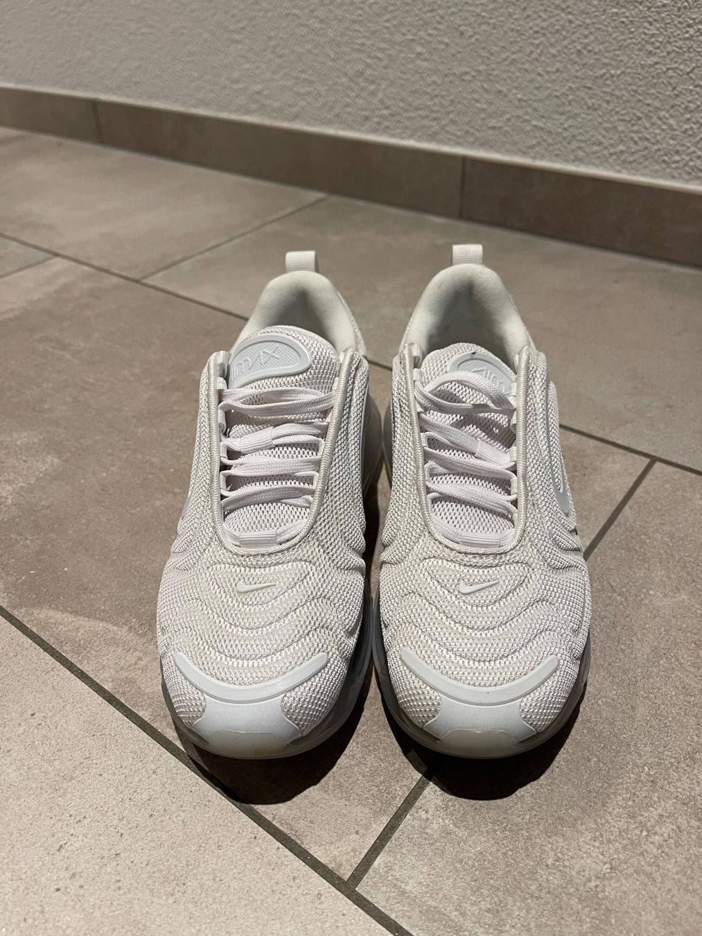 Scarpe per ragazzi: Nike Air Max 720 – Nuovo (secondo la descrizione) da Tägerig venduto da Unbekannt5522 3
