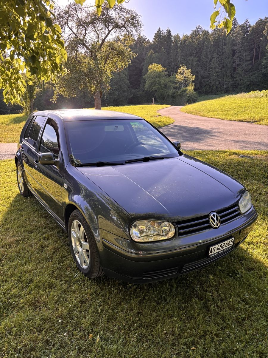 VW Automobili: VW GOLF4 1,9 TDI - TOP AUTO – Usato da Zofingen venduto da oz_48d 1