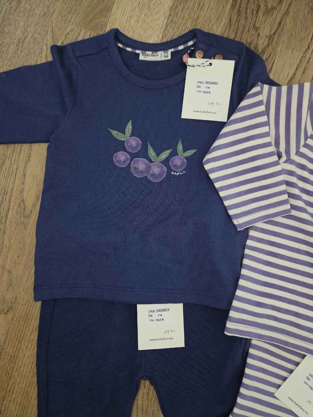Lotti & Set di vestiti: Geschenkset Mädchen, Geburtsgeschenk Gr. 74, 3x Set - Neu! – Nuovo e nell'imballaggio originale da Engelberg venduto da Titlis1000 1