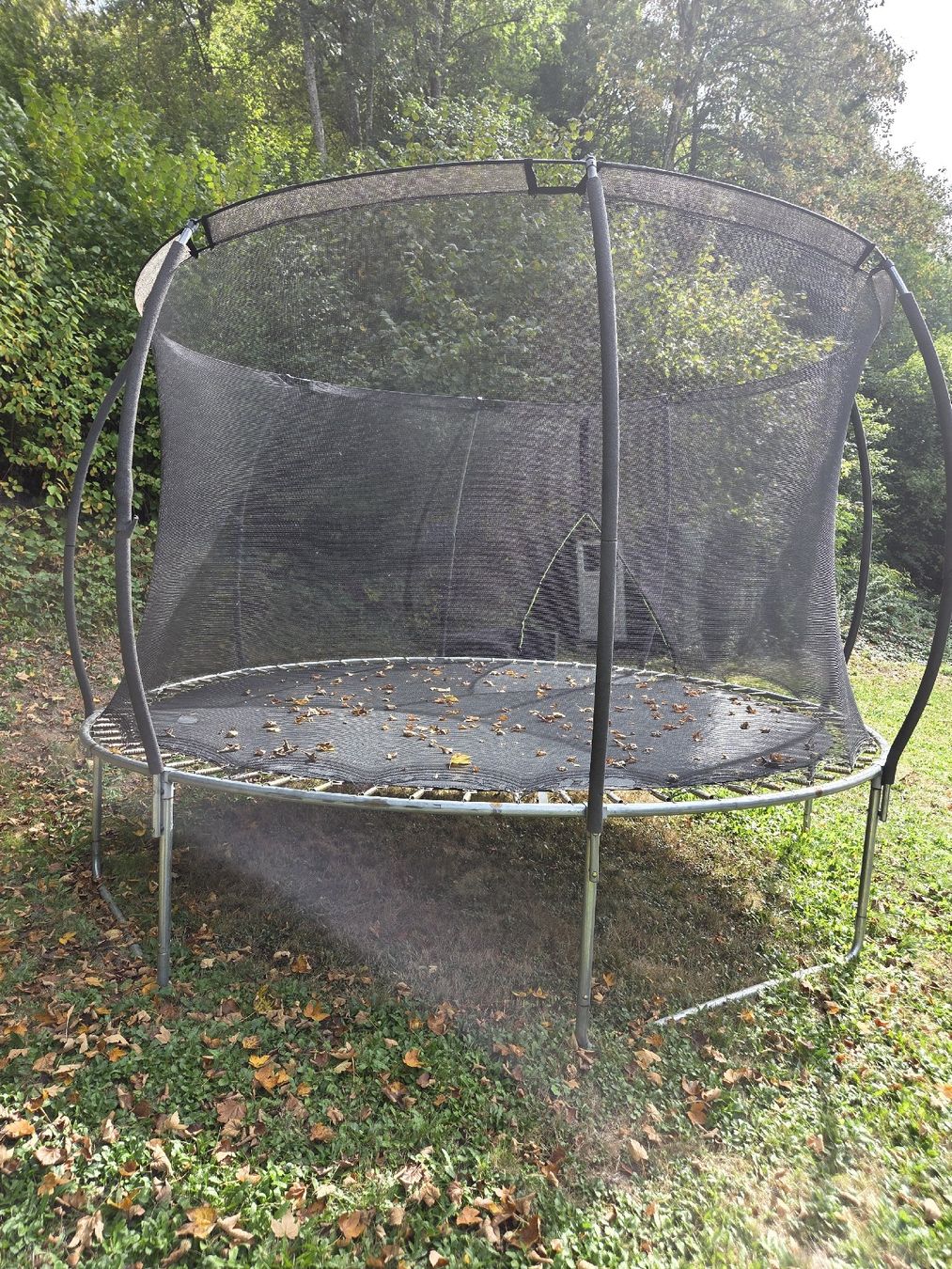 Trampolini: Gebrauchtes Trampolin gratis – Usato da Flamatt venduto da MrTambourineMan 1