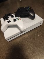 Xbox One S 500GB + 2 Controller & 7 Top Forza Rennspiele