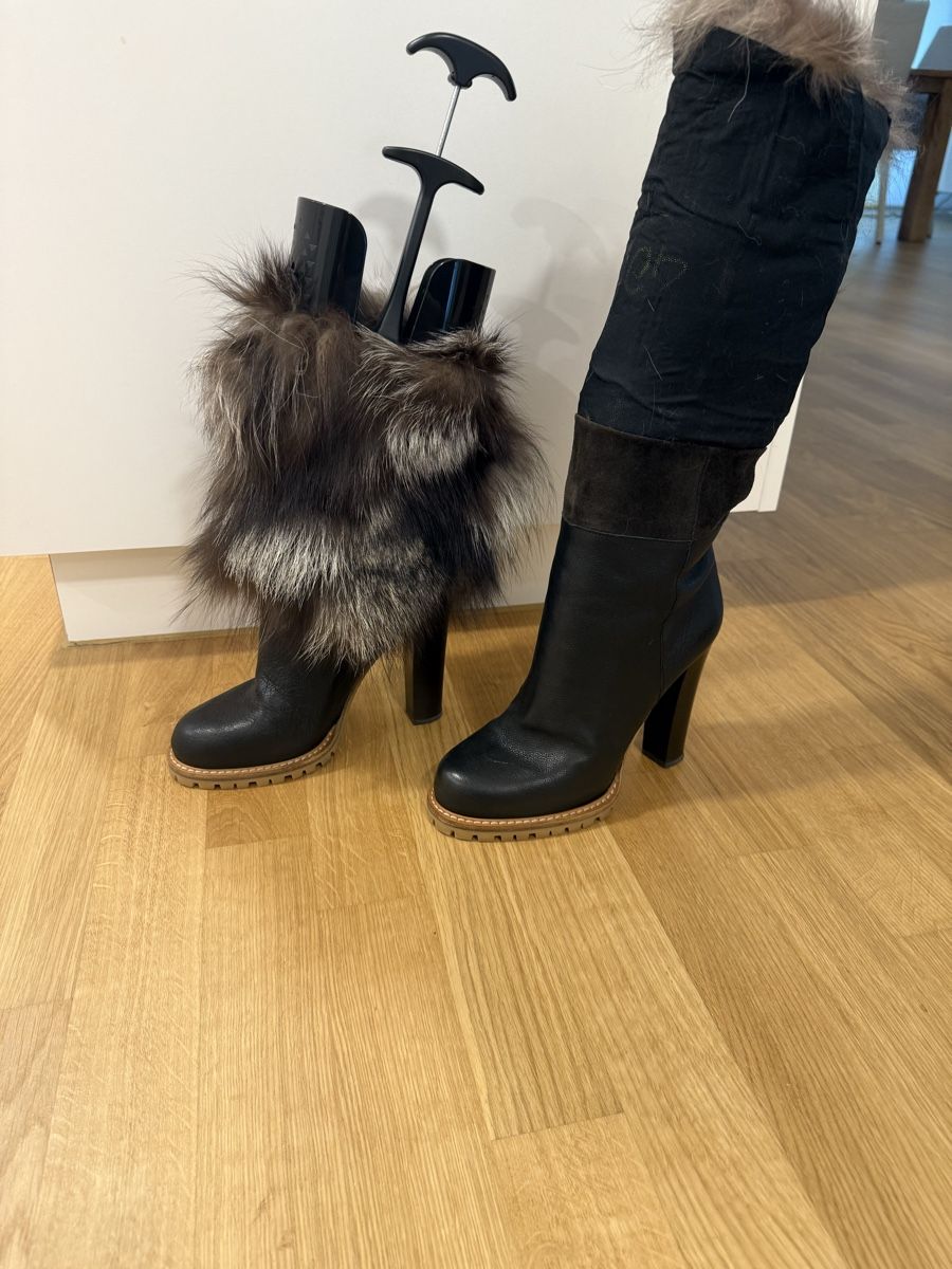 Dolce & Gabbana Scarpe da donna: Dolce & Gabbana Damenstiefel – Usato da Ins venduto da Loollaa 3